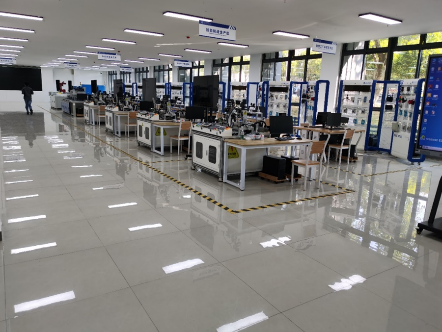 重慶工程職業技術學院大數據與物聯網學院 物聯網技術研發與應用探索